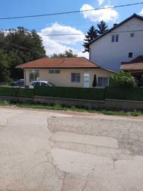 Apartmani-Sobe Manić